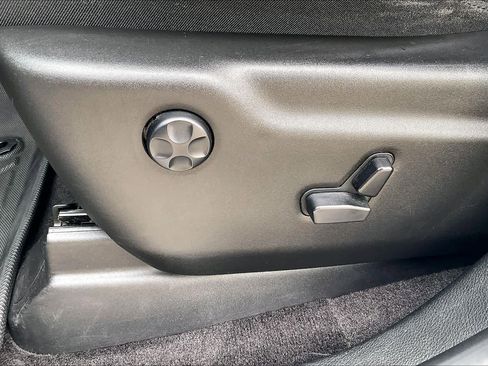 Used 2016 Jeep Grand Cherokee Limited w/ Trailer Tow Group IV AWD/4WD image 30