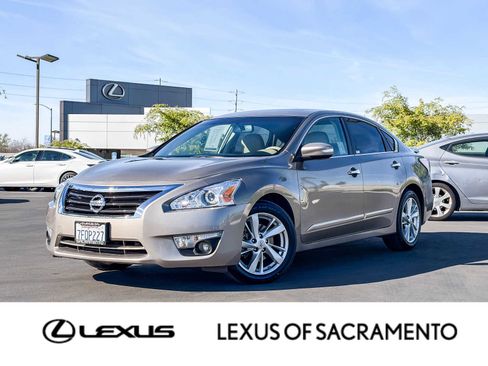 Used 2014 Nissan Altima 2.5 SL w/ Technology Package image 1