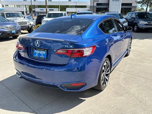 Used 2018 Acura ILX FWD image 4