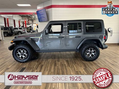 Used 2023 Jeep Wrangler Unlimited Rubicon w/ Cold Weather Group AWD/4WD image 2