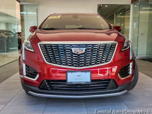 Certified 2023 Cadillac XT5 Premium Luxury AWD/4WD image 5