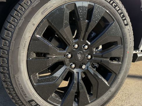 New 2025 Ford Expedition Max Platinum w/ Stealth Appearance Package image 34