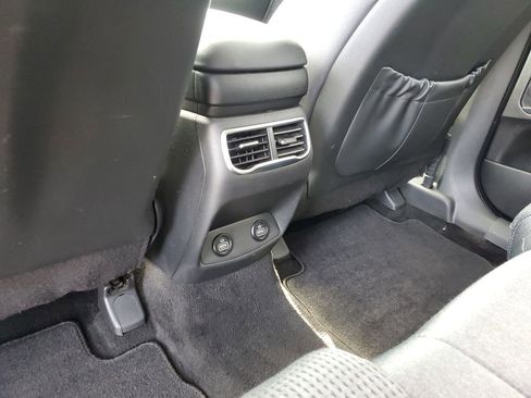 Used 2022 Hyundai Santa Fe XRT image 12