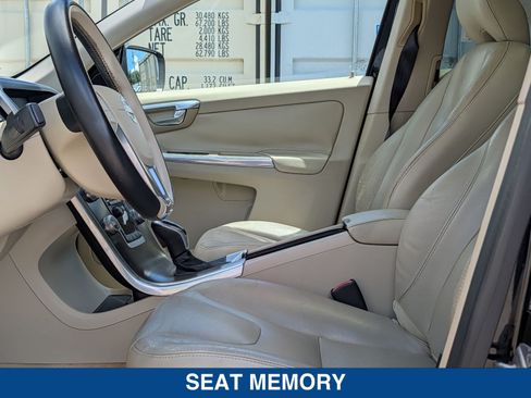 Used 2015 Volvo XC60 T5 Premier FWD image 22