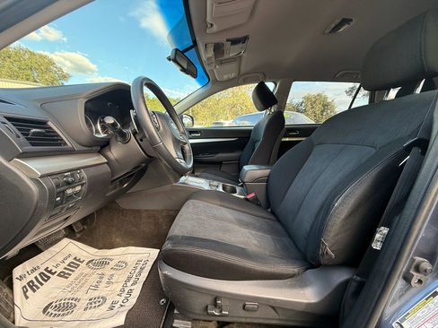 Used 2013 Subaru Outback 2.5i Premium w/ All-Weather Pkg image 10