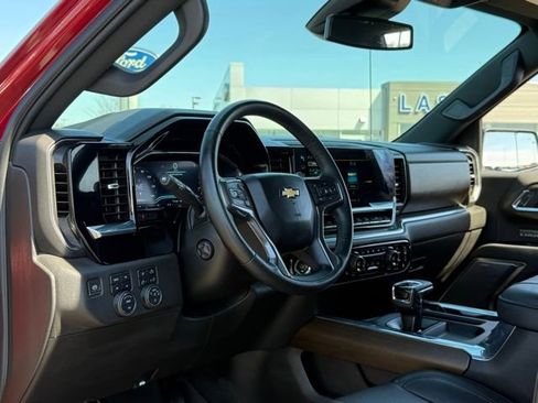 Used 2023 Chevrolet Silverado 1500 High Country w/ Z71 Off-Road Package image 14