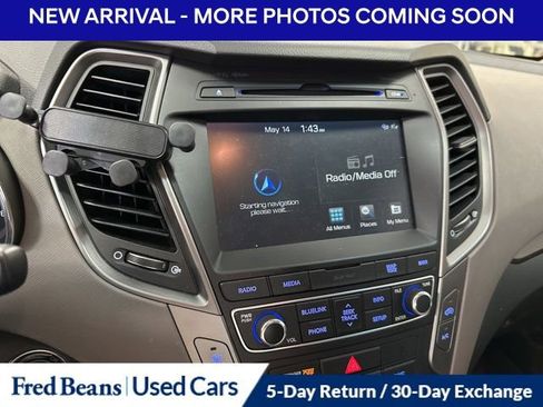 Used 2017 Hyundai Santa Fe Sport w/ 2.0T Ultimate Tech Package 05 FWD image 12