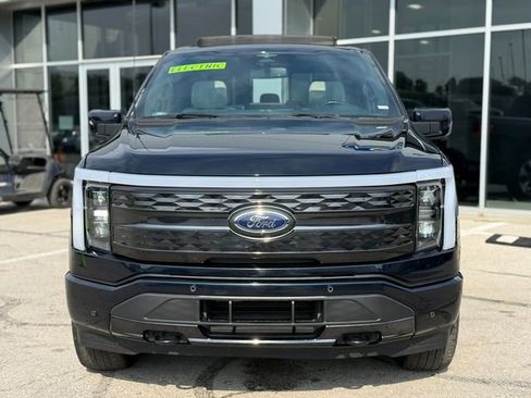 Used 2023 Ford F150 Lightning Platinum image 2