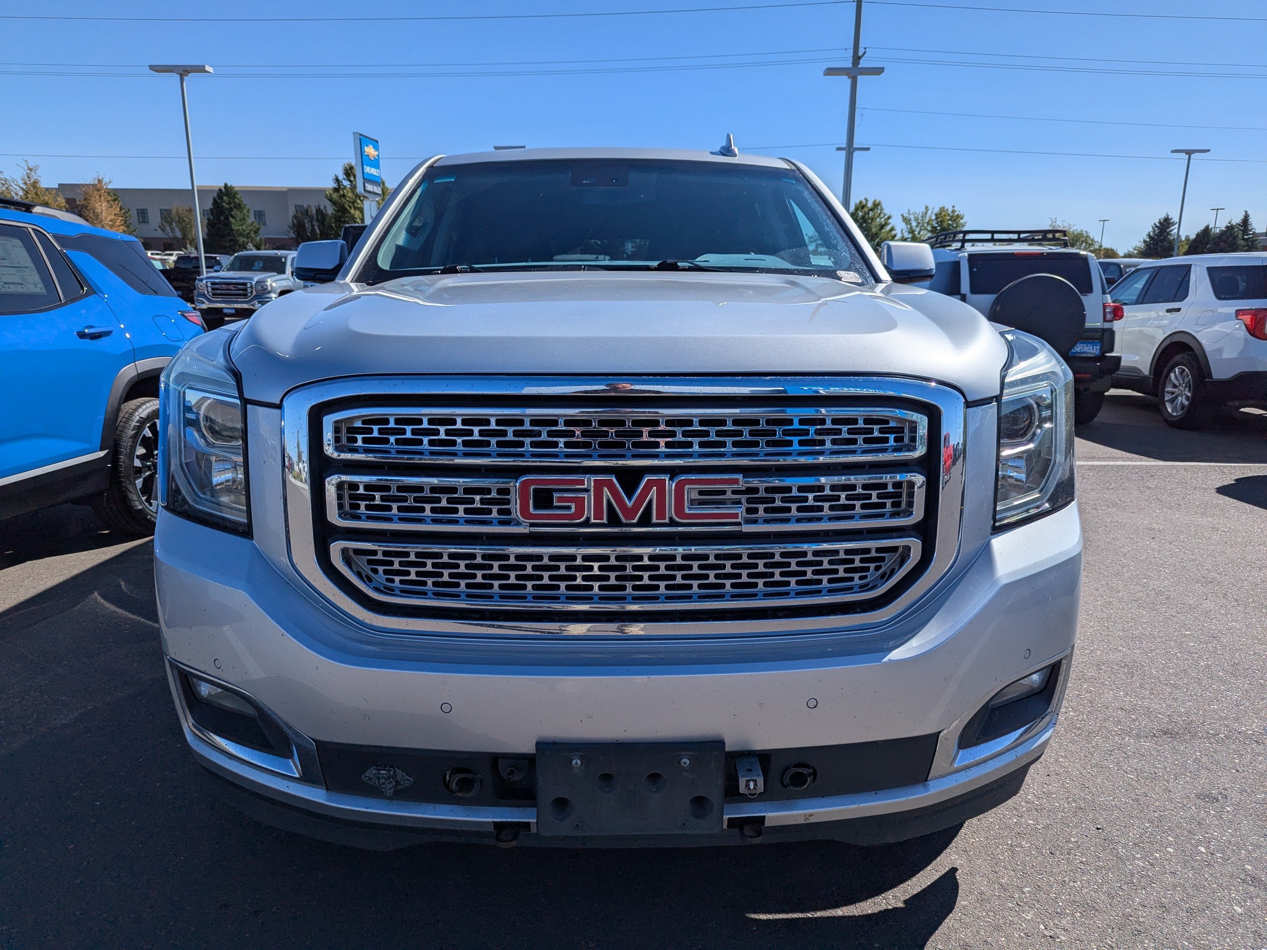 Used 2018 GMC Yukon SLT w/ Open Road Package AWD/4WD image 3