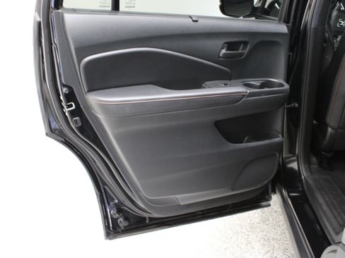 Used 2022 Honda Passport TrailSport image 29