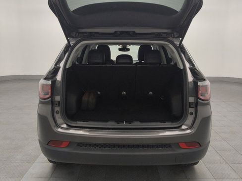 Used 2018 Jeep Compass Latitude w/ Popular Equipment Group image 29