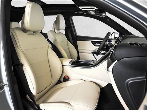 New 2026 Mercedes-Benz GLC 300 4MATIC image 23