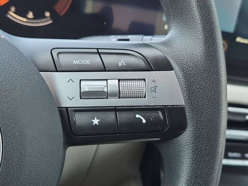 Used 2025 Hyundai Tucson SEL AWD/4WD image 21