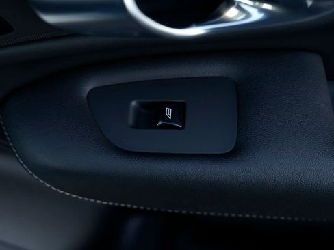 Used 2021 Volvo XC90 T8 Inscription w/ Advanced Package image 39