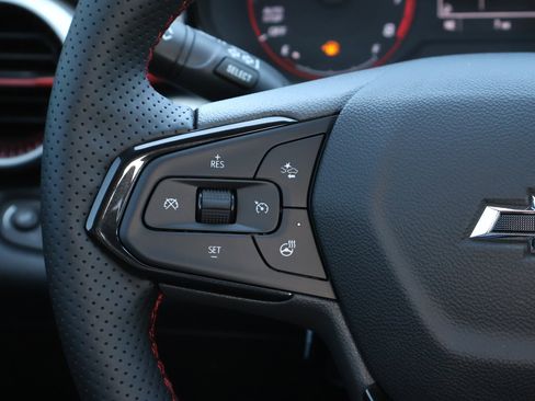 New 2026 Chevrolet Trax RS w/ Driver Confidence Package image 12