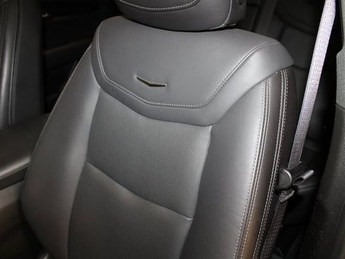 Certified 2025 Cadillac XT5 Premium Luxury image 8