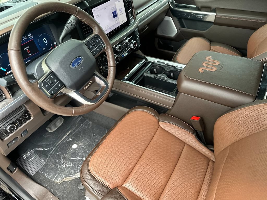 New 2026 Ford F350 King Ranch w/ FX4 Off-Road Package AWD/4WD image 9