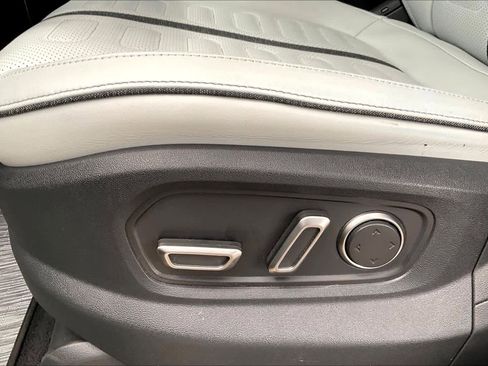 Used 2026 Rivian R1S Adventure AWD/4WD image 14