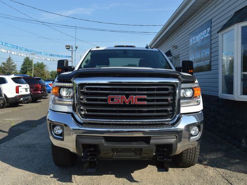 Used 2019 GMC Sierra 2500 SLE image 8