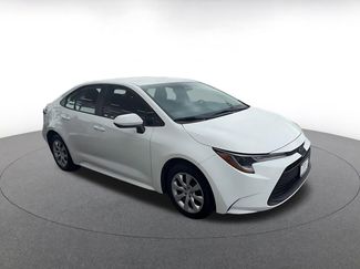 Used 2025 Toyota Corolla LE video 2