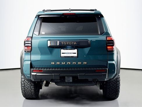 Used 2025 Toyota 4Runner TRD Off-Road Premium image 4