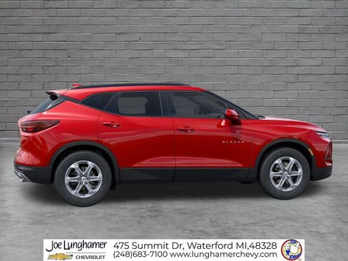New 2026 Chevrolet Blazer LT w/ Convenience Package FWD image 6