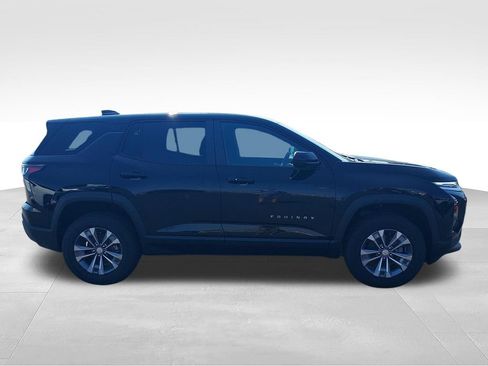 New 2027 Chevrolet Equinox LT FWD image 6