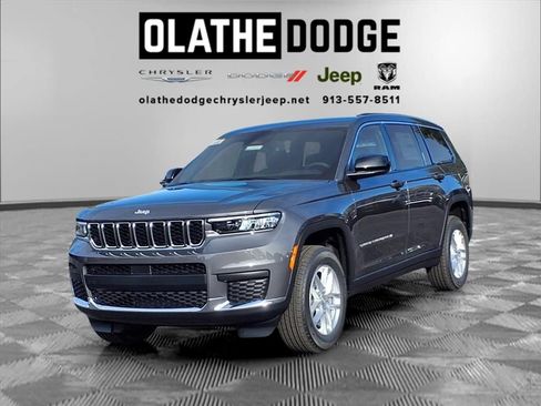 New 2025 Jeep Grand Cherokee L Laredo image 1