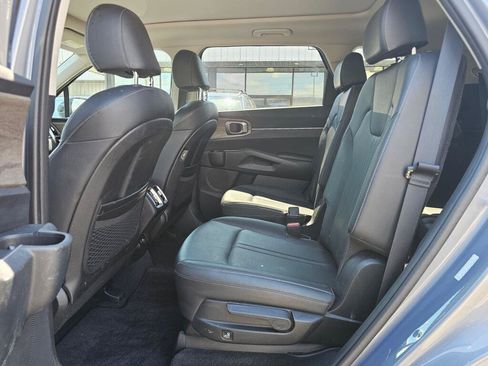 Used 2023 Kia Sorento X-Line EX AWD/4WD image 17