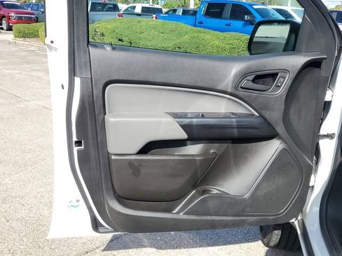 Used 2021 Chevrolet Colorado W/T w/ WT Convenience Package image 15
