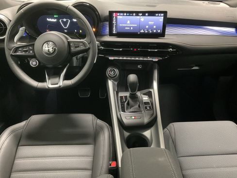 New 2026 Alfa Romeo Tonale Veloce Sport Utility w/ Quick Order Package 23H Volce image 13