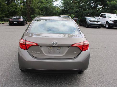 Used 2019 Toyota Corolla LE FWD image 7
