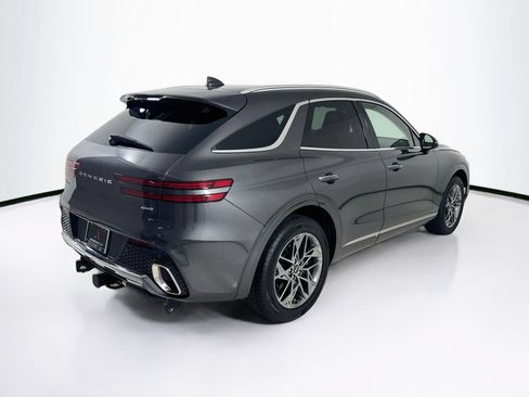 Used 2022 Genesis GV70 2.5T w/ Select Package AWD/4WD image 8