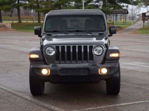 Used 2019 Jeep Wrangler Unlimited Sport image 19