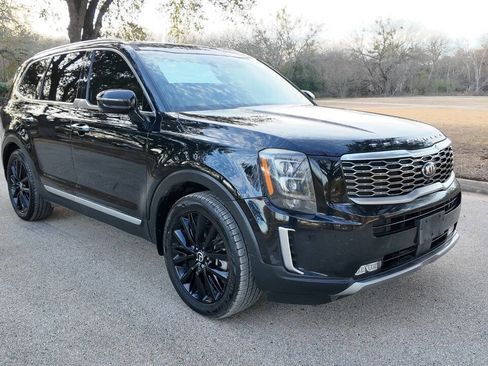 Used 2020 Kia Telluride SX w/ Towing Package image 2