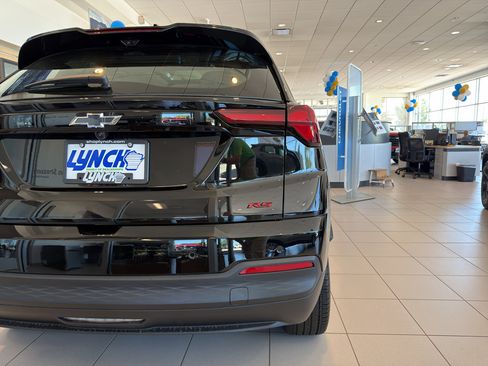 New 2027 Chevrolet Bolt RS w/ Technology Package FWD image 10