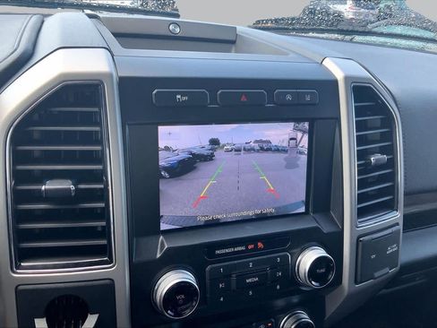 Certified 2020 Ford F150 Lariat w/ Equipment Group 502A Luxury RWD image 27