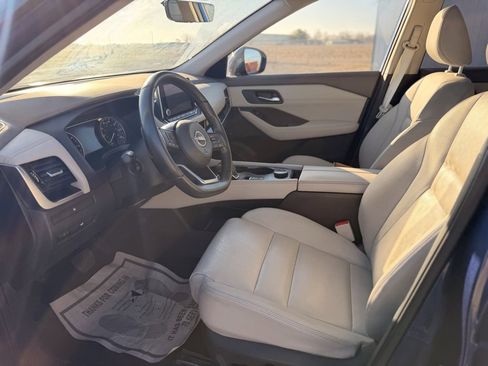 Certified 2023 Nissan Rogue SL image 9