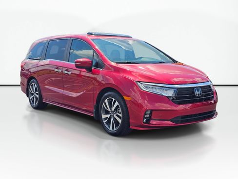 Used 2023 Honda Odyssey Touring image 5