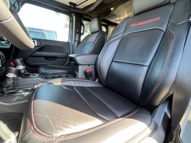 Used 2024 Jeep Wrangler Unlimited Rubicon w/ Convenience Group AWD/4WD image 18