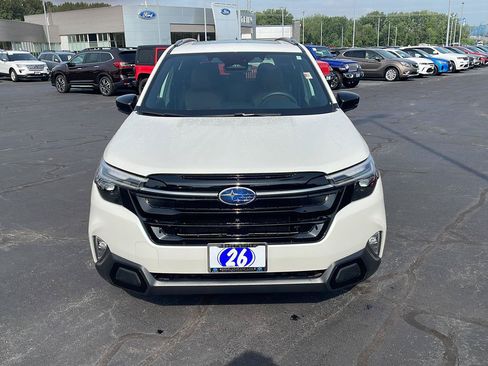Used 2026 Subaru Forester Touring AWD/4WD image 8