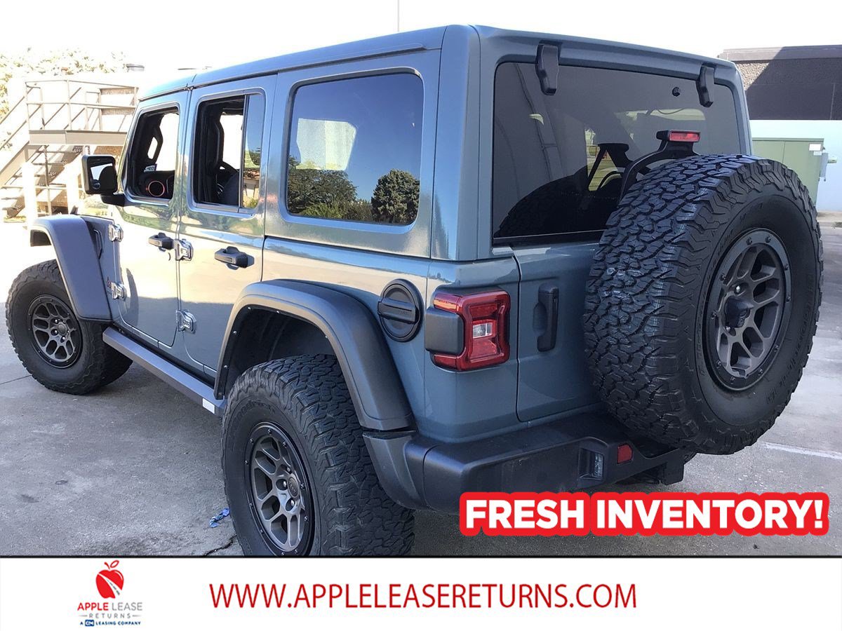 Used 2024 Jeep Wrangler Unlimited Rubicon w/ Technology Group AWD/4WD image 4