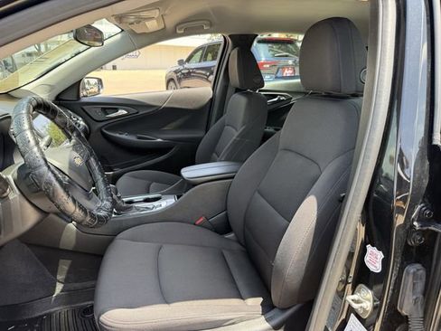 Used 2024 Chevrolet Malibu LT FWD image 28