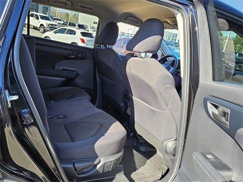 Used 2023 Toyota Highlander L image 15