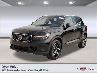 Certified 2025 Volvo XC40 B5 Core