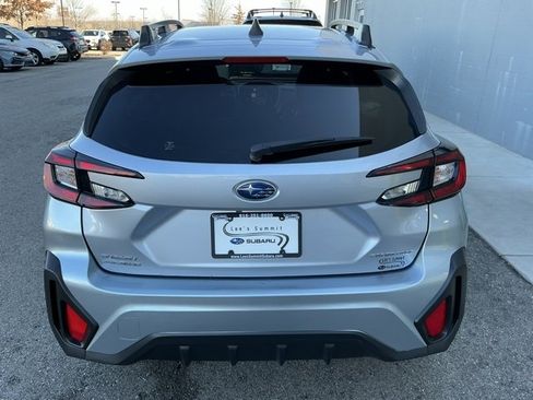 Certified 2024 Subaru Crosstrek 2.0i Premium image 3