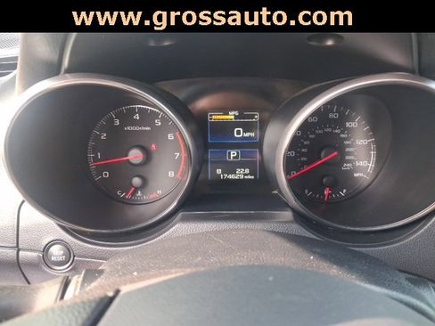 Used 2017 Subaru Outback 2.5i image 3