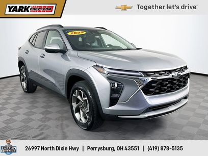 Certified 2025 Chevrolet Trax LT w/ Driver Confidence Package