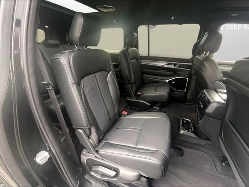 New 2026 Jeep Grand Wagoneer L Limited AWD/4WD image 23
