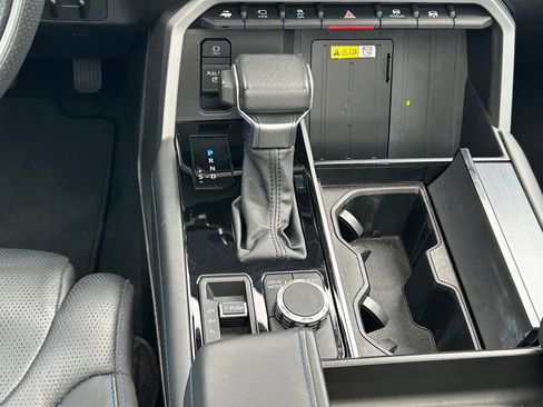 Used 2023 Toyota Tundra Platinum w/ Advanced Package image 22